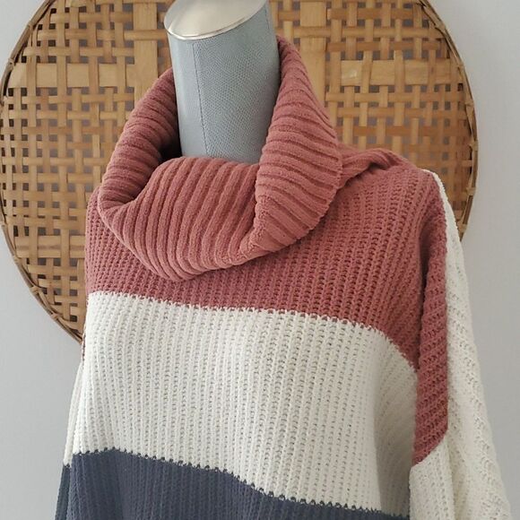 Warm & Cozy | Cowl Neck Sweater - Picture 3 of 6